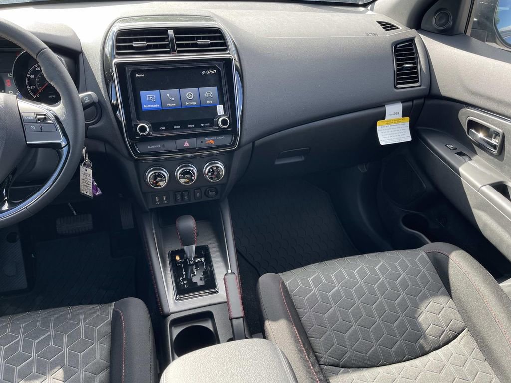 New 2025 Mitsubishi Outlander Sport AWD image 14