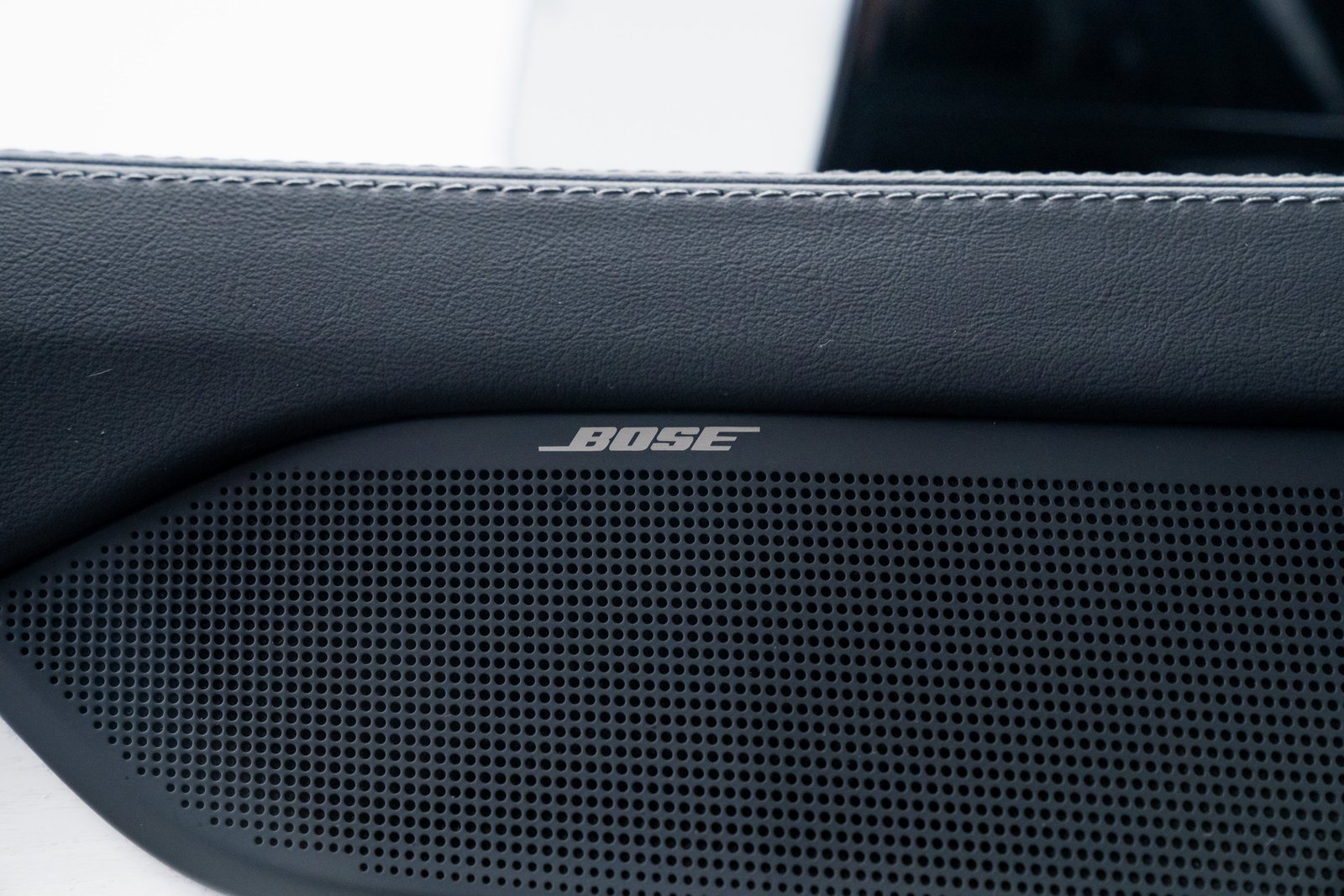 Used 2025 Volvo EX90 Ultra image 15