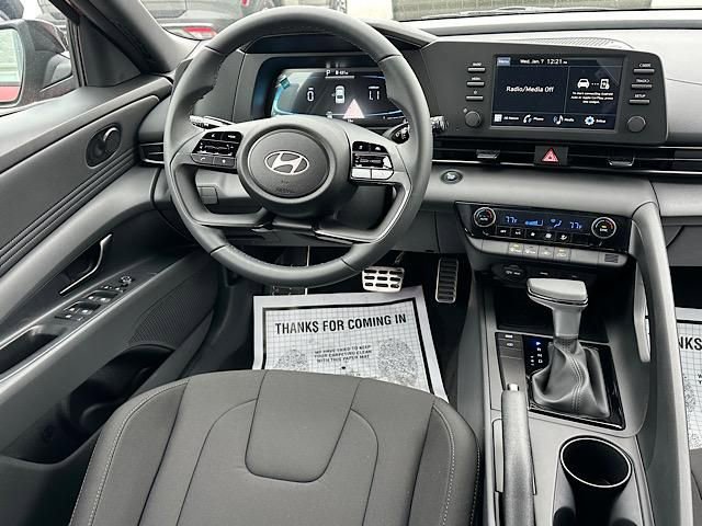 New 2026 Hyundai Elantra Sport image 12