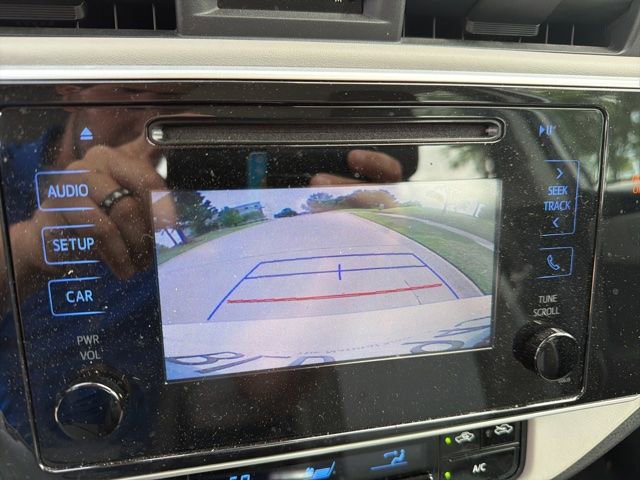 Used 2019 Toyota Corolla LE FWD image 14