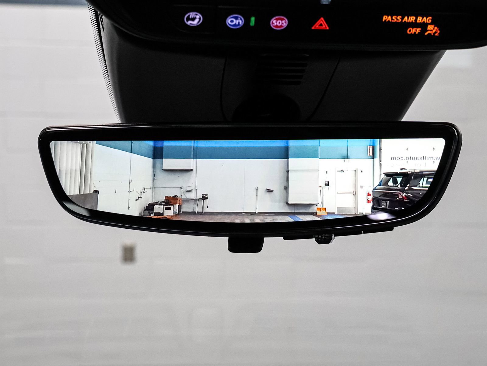 New 2026 GMC Acadia AT4 w/ LPO, Floor Liner Package image 30