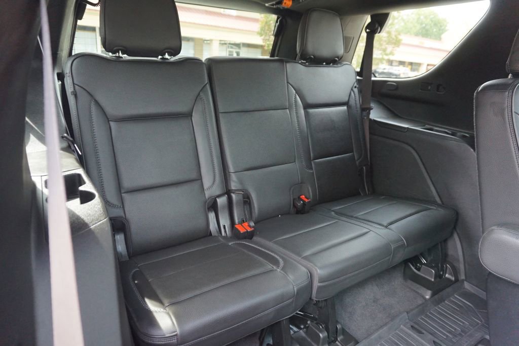 Used 2021 GMC Yukon Denali w/ Denali Premium Package image 31