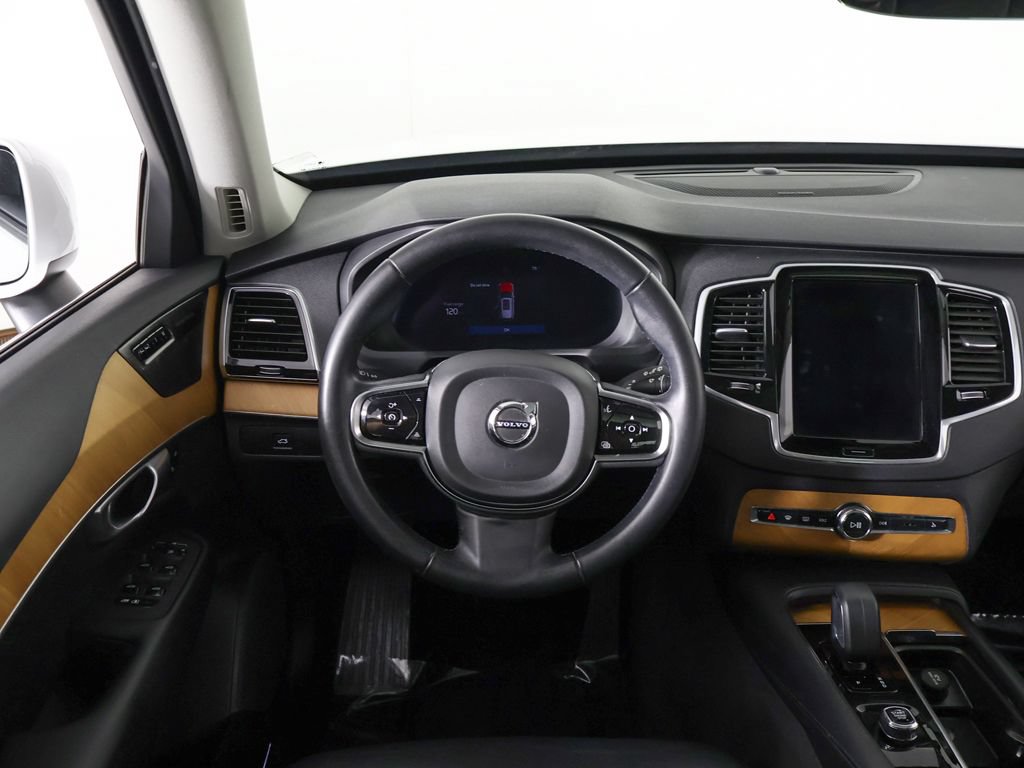 Used 2024 Volvo XC90 B6 Plus w/ Protection Package Premier AWD/4WD image 39