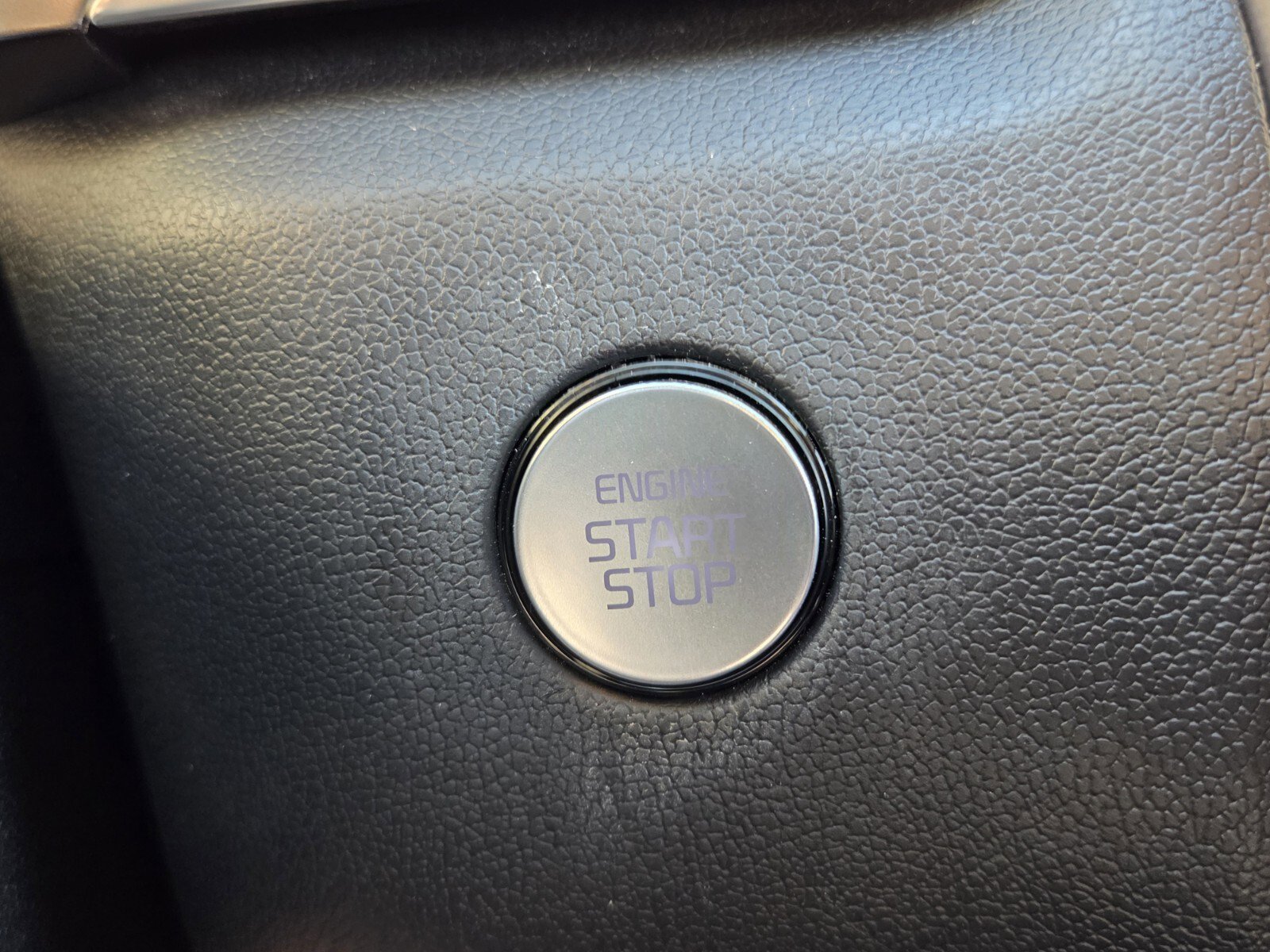 Used 2024 Kia Sorento EX AWD/4WD image 30