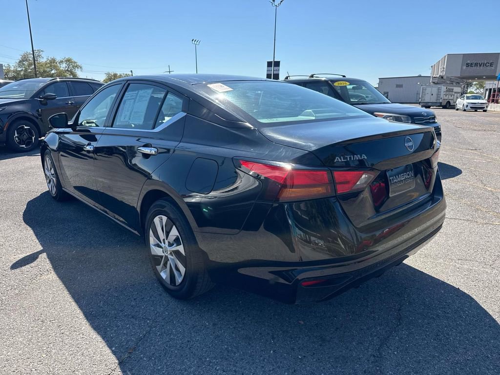 Used 2023 Nissan Altima 2.5 S image 5