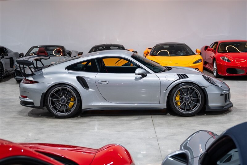 Used 2016 Porsche 911 GT3 RS RWD image 7