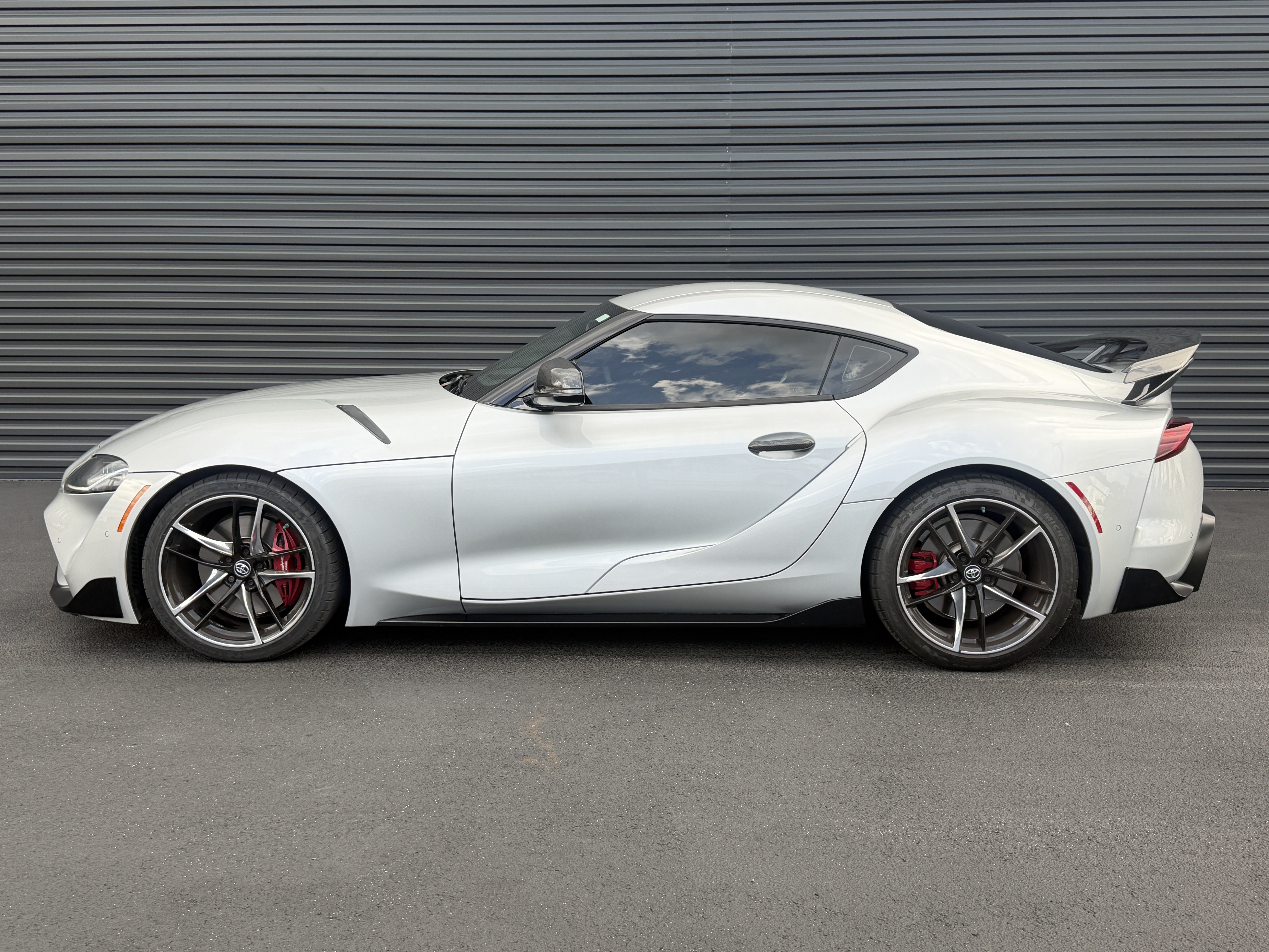 Used 2021 Toyota Supra Premium w/ Driver Assist Package RWD image 2