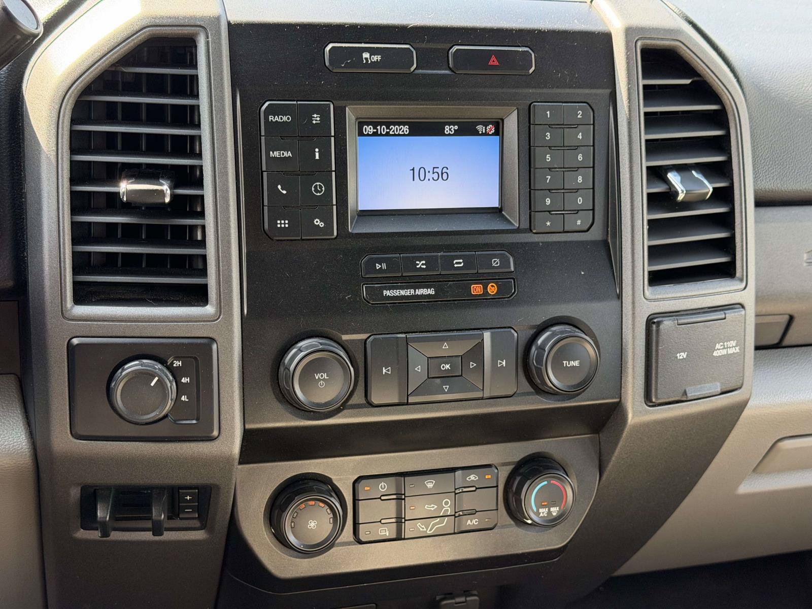Used 2020 Ford F550 4x4 Crew Cab Super Duty image 24