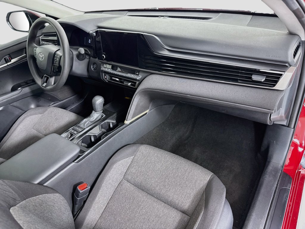 Used 2025 Toyota Camry LE FWD image 17