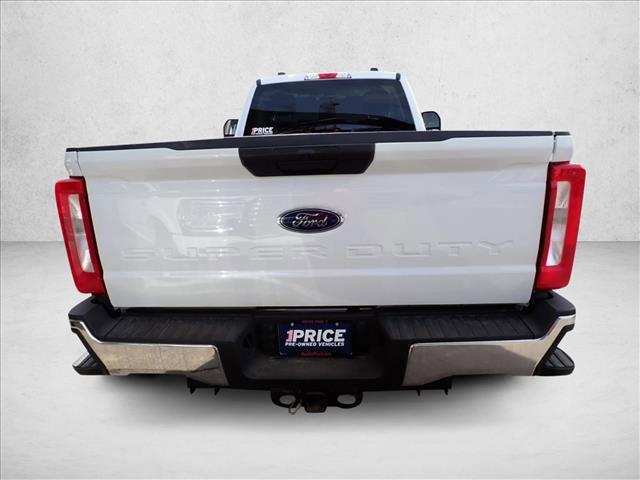 Used 2024 Ford F350 XLT w/ FX4 Off-Road Package image 3