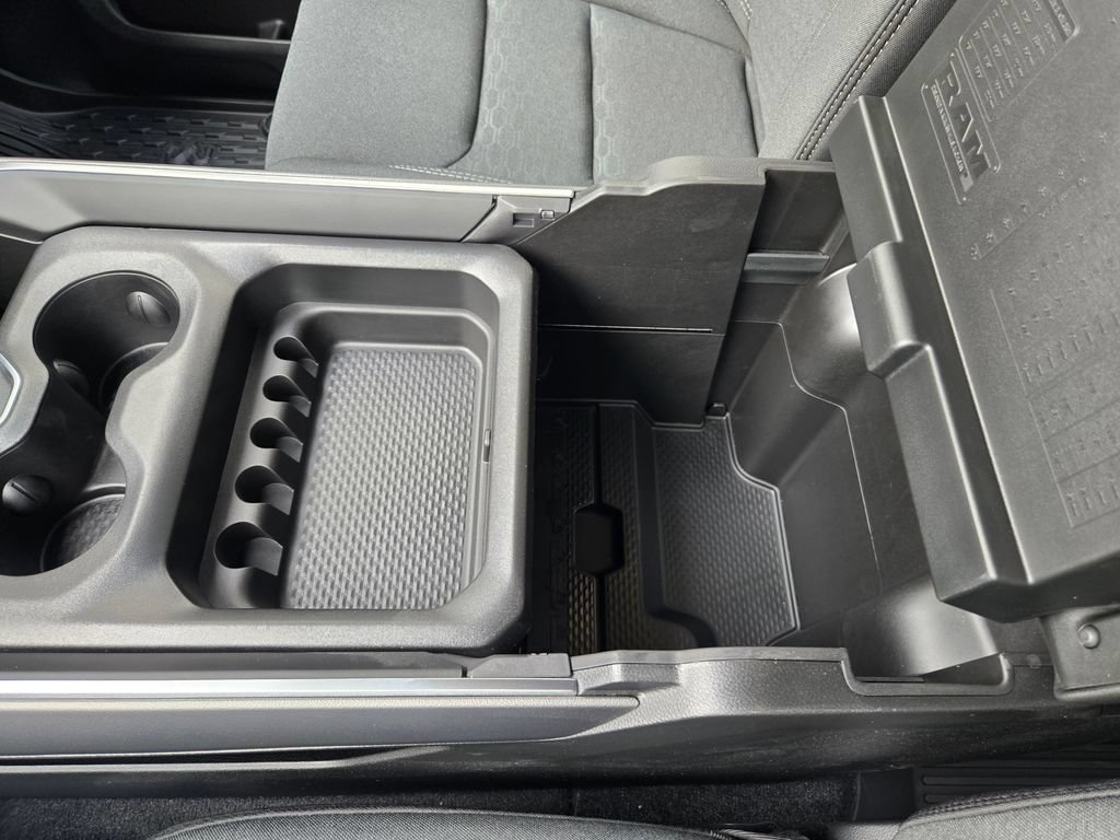 Used 2026 RAM 1500 Big Horn AWD/4WD image 35