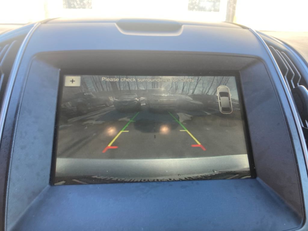 Used 2018 Ford Edge SEL w/ Equipment Group 201A image 26