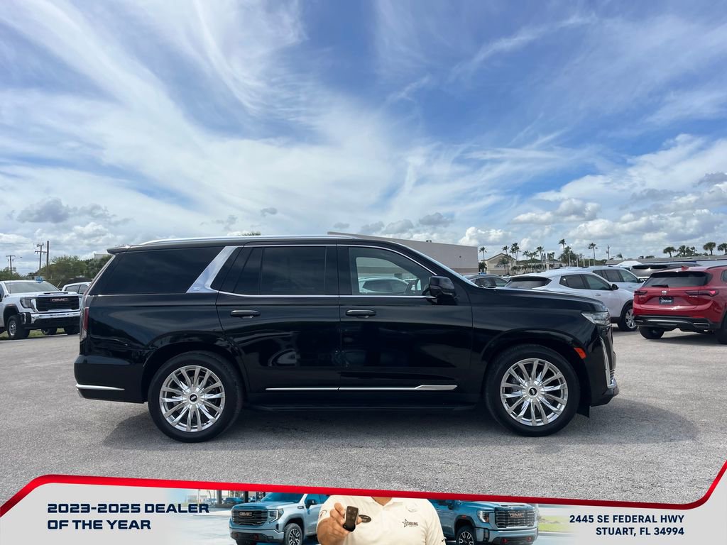 Used 2023 Cadillac Escalade Premium Luxury w/ Performance Package image 8
