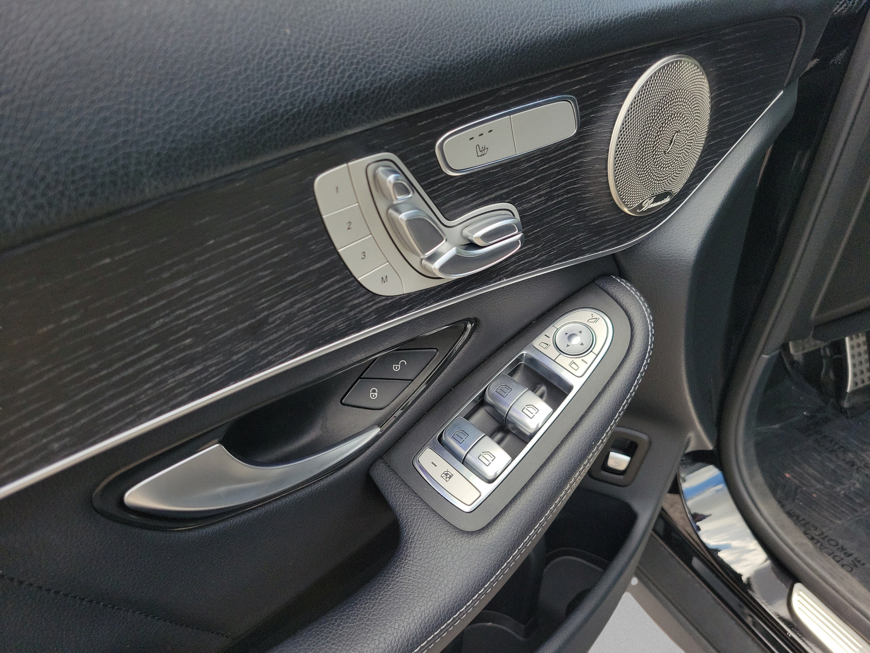 Certified 2021 Mercedes-Benz GLC 300 4MATIC Coupe image 17