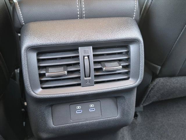 Certified 2025 Nissan Murano SV FWD image 16