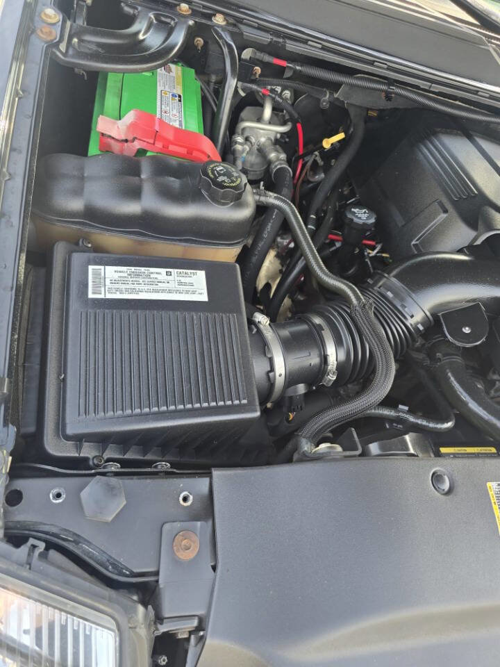 Used 2008 Cadillac Escalade EXT image 46