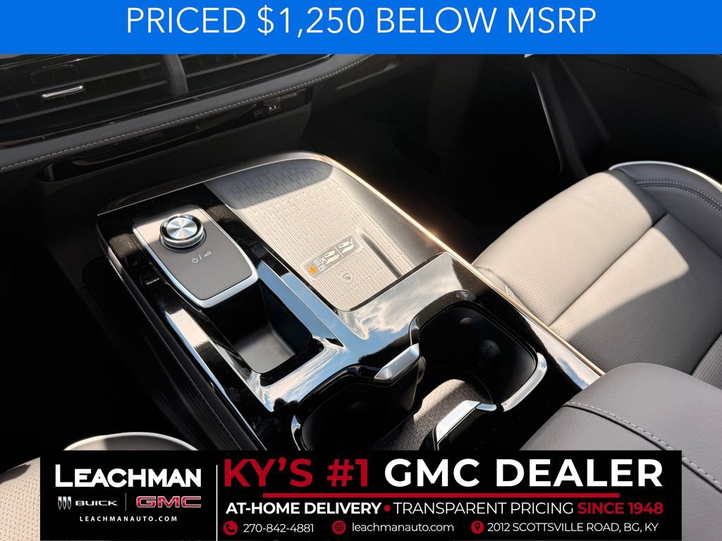 New 2026 Buick Enclave Avenir w/ Super Cruise Package FWD image 13