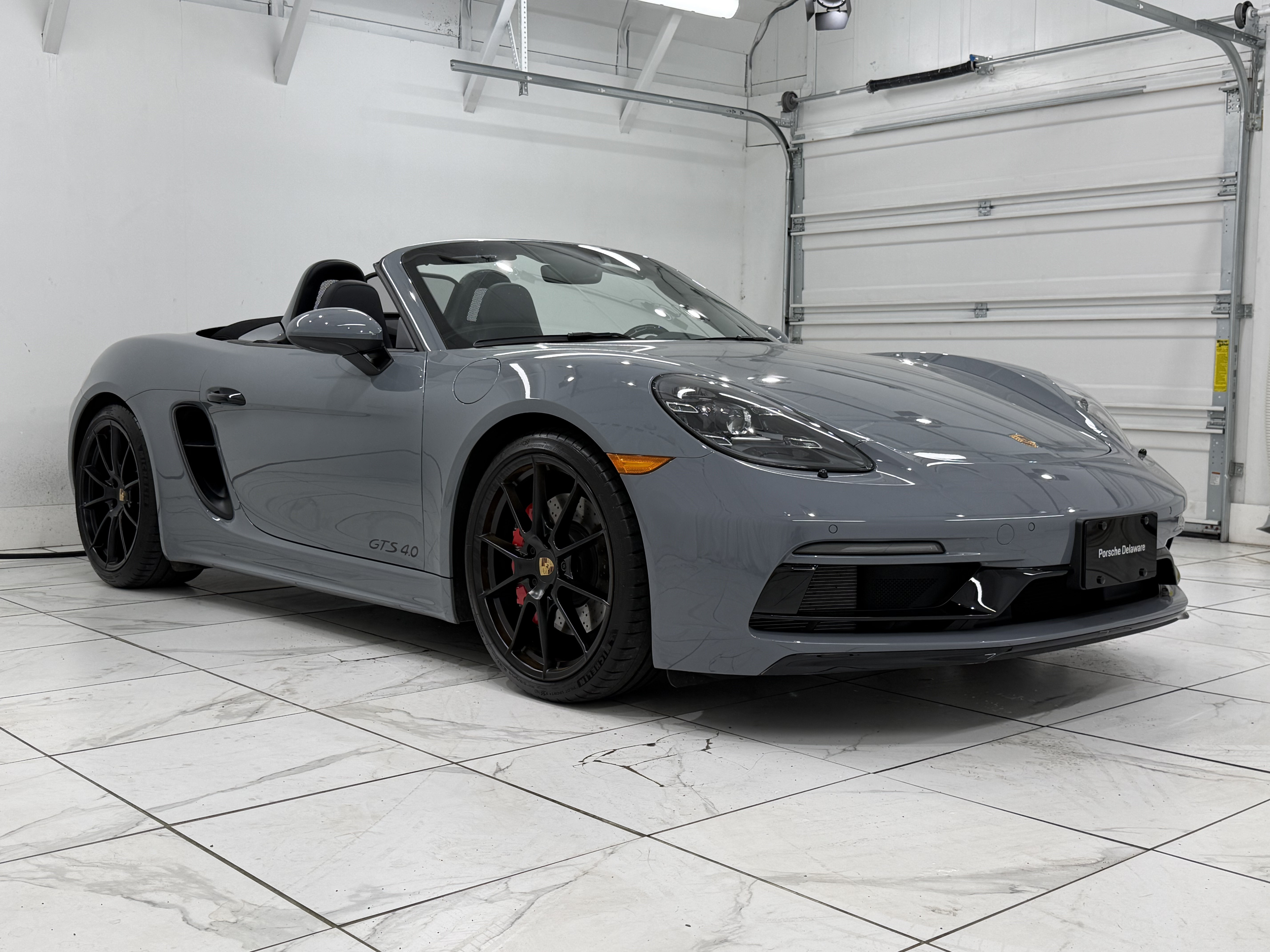 Used 2024 Porsche 718 Boxster GTS RWD image 11