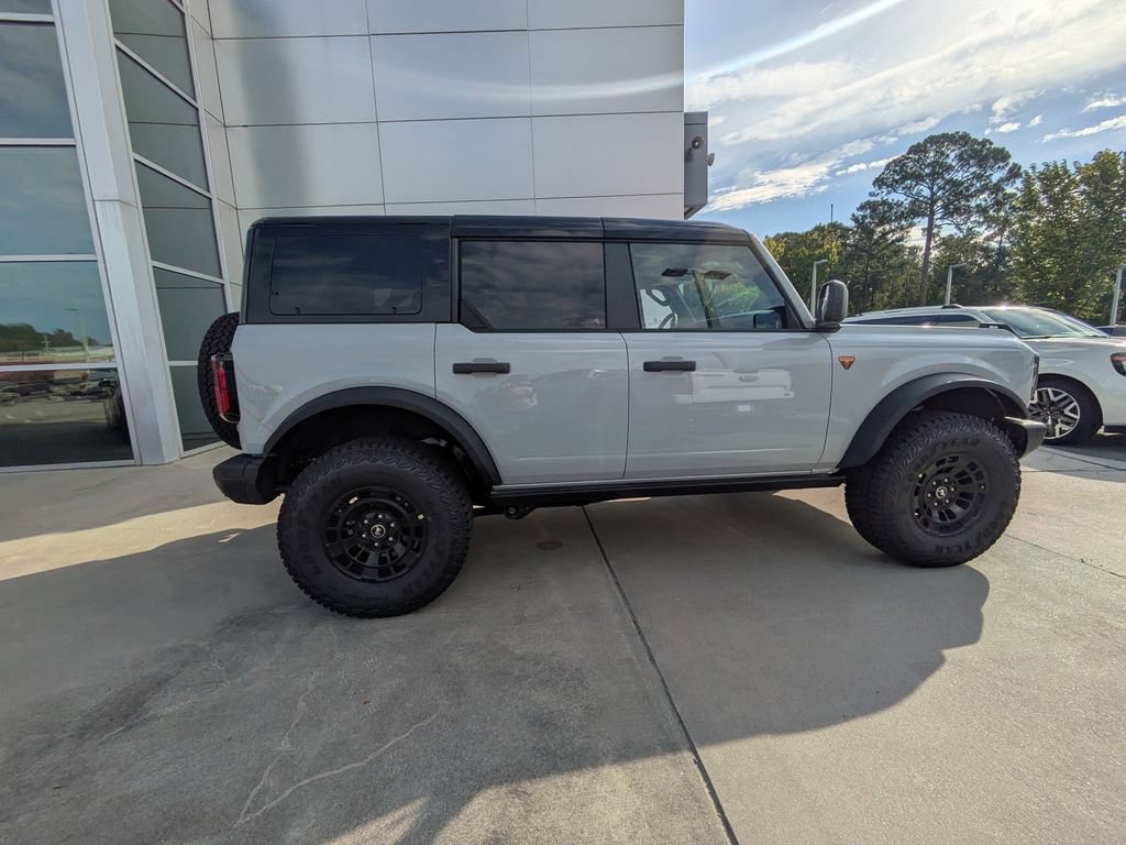 New 2026 Ford Bronco Badlands AWD/4WD video 3