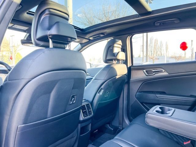 Certified 2026 Kia Sportage X-Line w/ X-Line Technology Package image 9