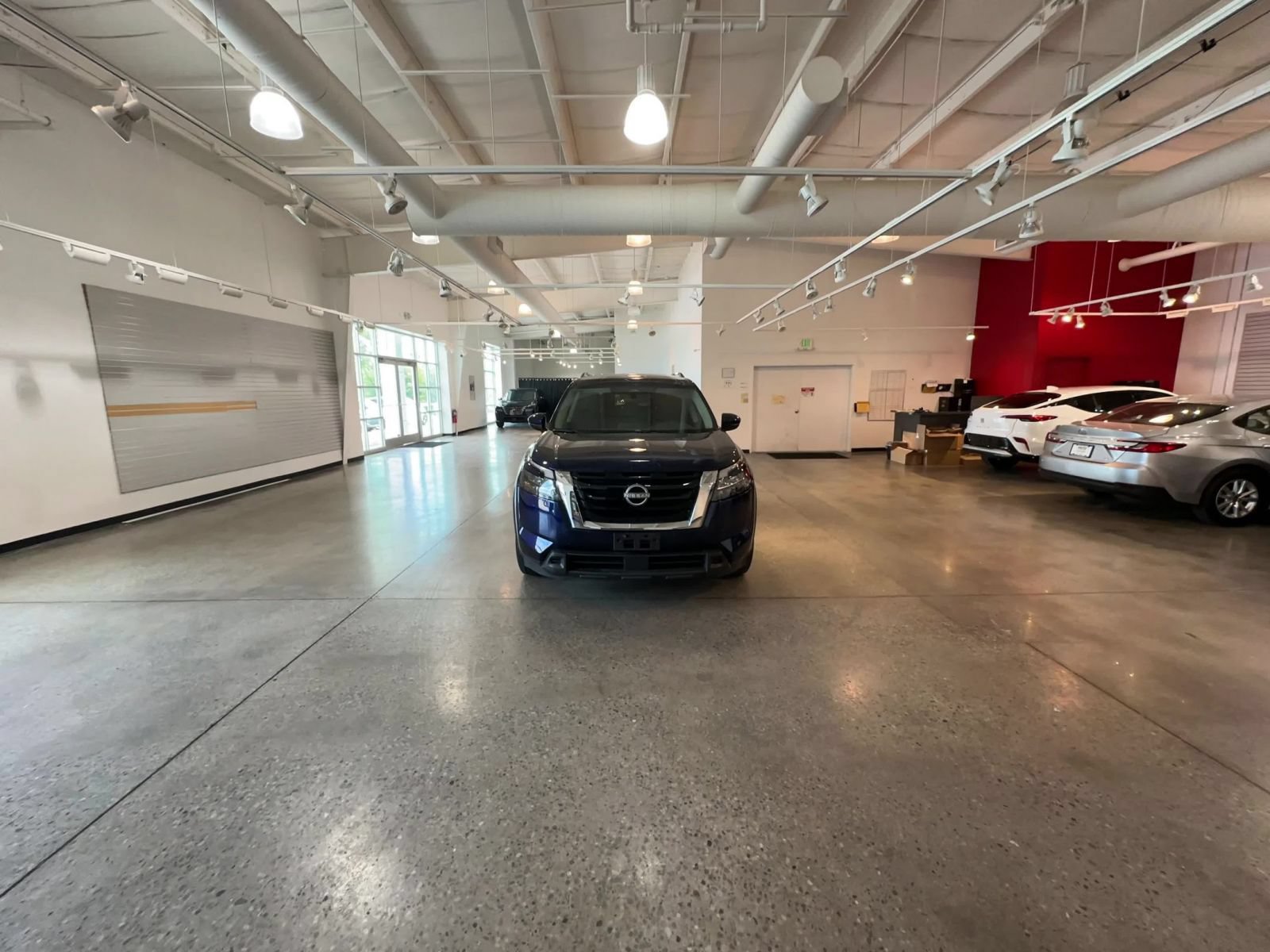 Used 2025 Nissan Pathfinder SV AWD/4WD image 16