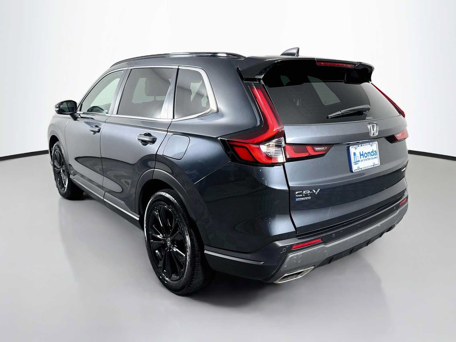 Used 2024 Honda CR-V Sport Touring image 5