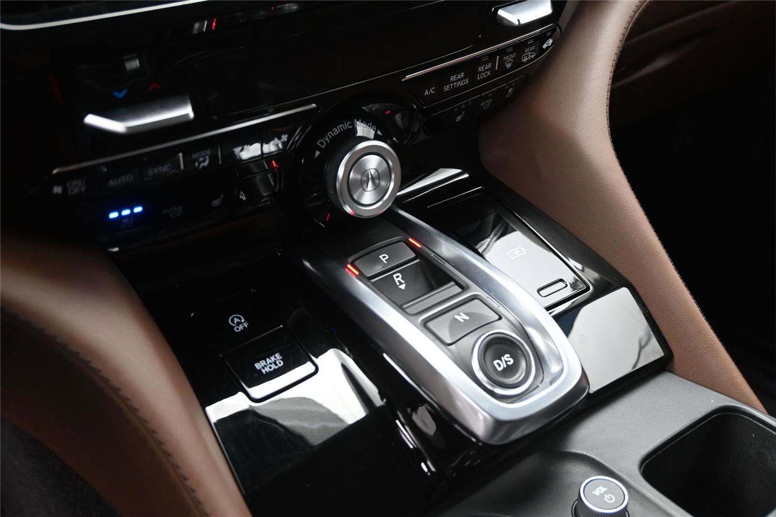 Certified 2023 Acura MDX SH-AWD w/ Advance Package image 5