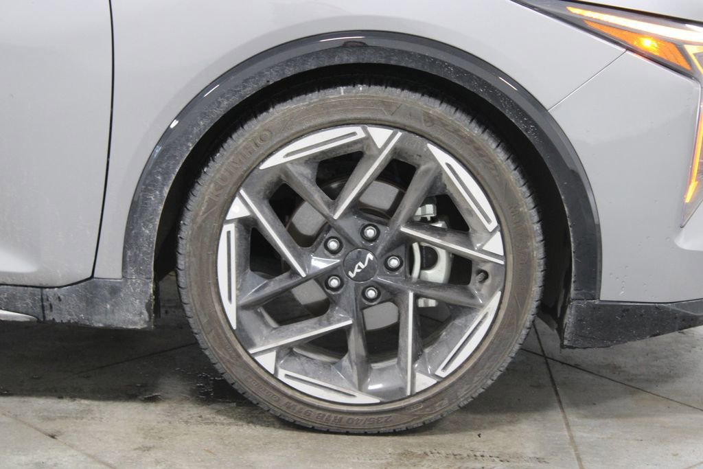 Used 2025 Kia K4 GT-Line w/ GT-Line Premium Package image 12