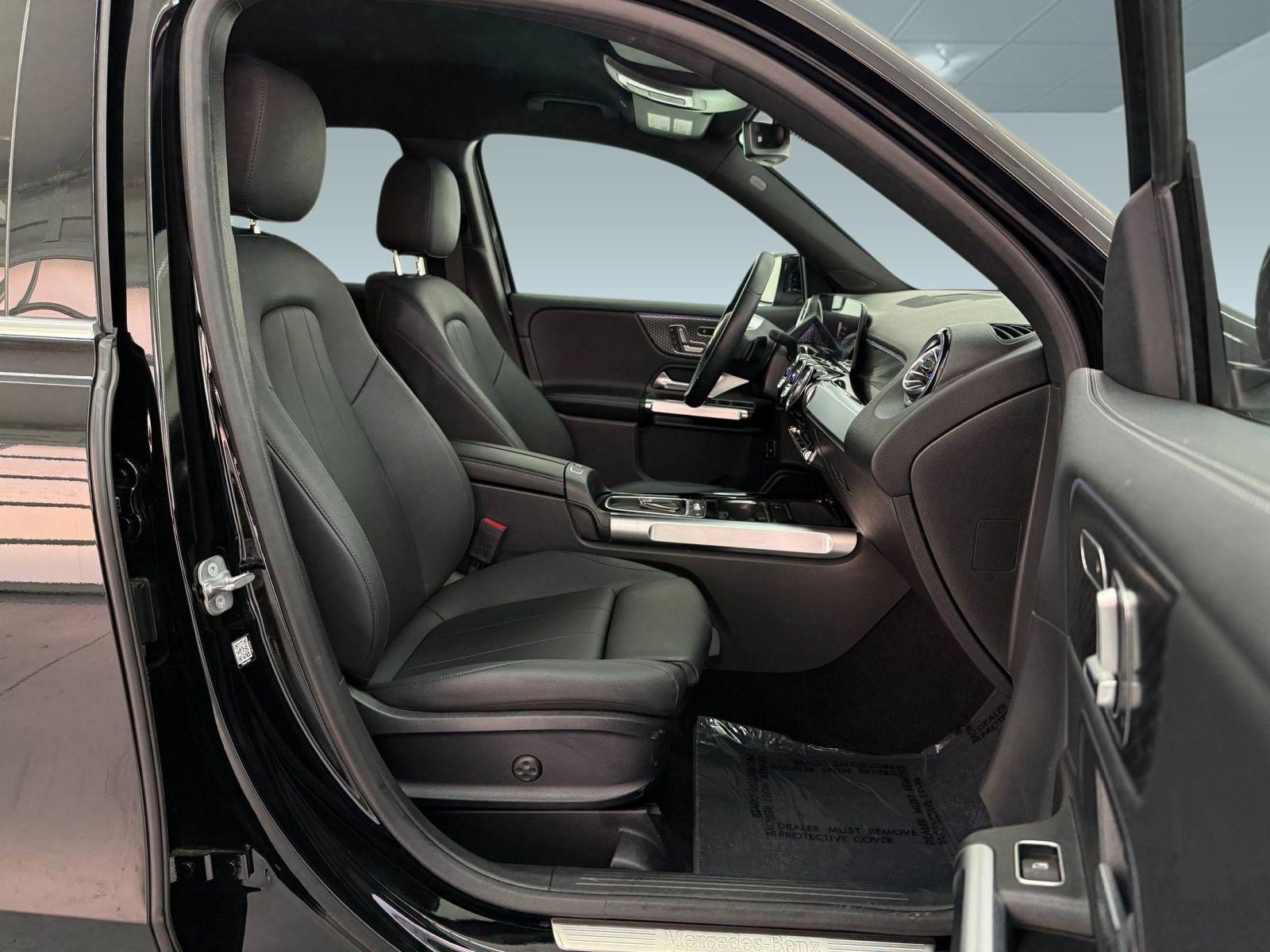 Certified 2024 Mercedes-Benz GLB 250 image 22
