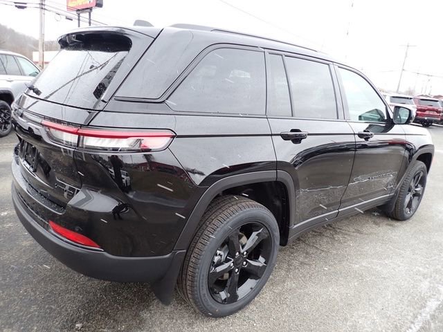 New 2025 Jeep Grand Cherokee Limited w/ Luxury Tech Group II image 7