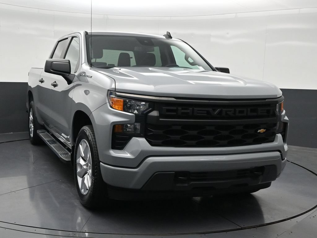 Used 2024 Chevrolet Silverado 1500 Custom RWD image 8