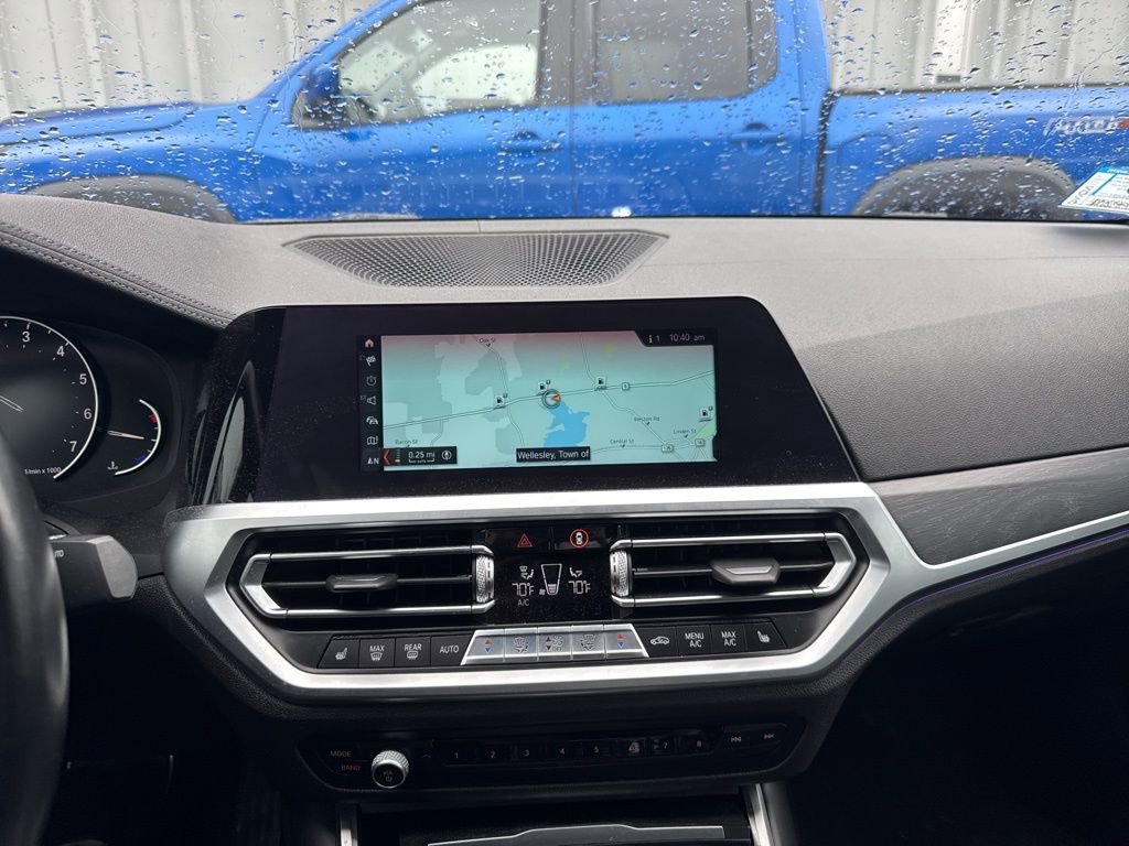 Used 2020 BMW 330i xDrive Sedan w/ M Sport Package image 6