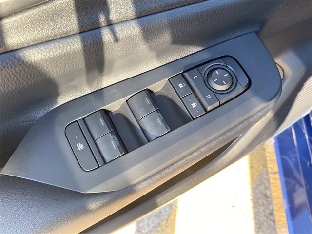 New 2026 Toyota Prius Plug-In Hybrid image 15