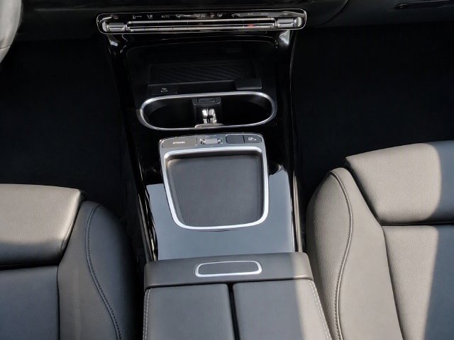 Used 2025 Mercedes-Benz CLA 250 4MATIC image 20