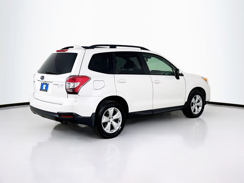 Used 2016 Subaru Forester 2.5i Premium AWD/4WD image 8
