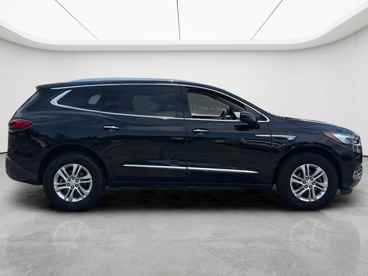 Used 2019 Buick Enclave Essence FWD image 9