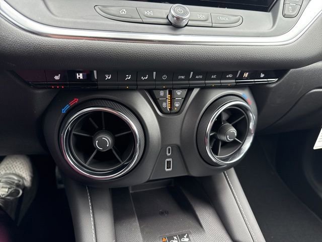 New 2026 Chevrolet Blazer LT w/ LPO, Black Sport Package image 28