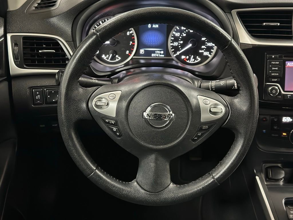 Used 2018 Nissan Sentra SV image 4