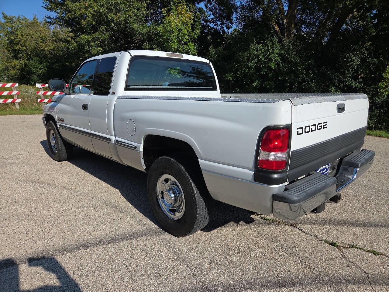 Used 1998 Dodge Ram 2500 Truck 2WD Quad Cab image 4