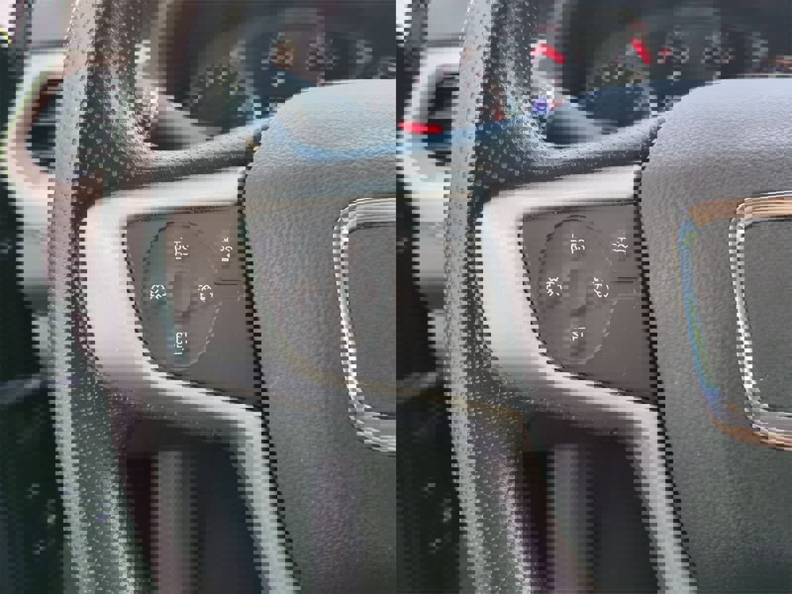 Used 2023 GMC Acadia SLE w/ Driver Convenience Package image 23