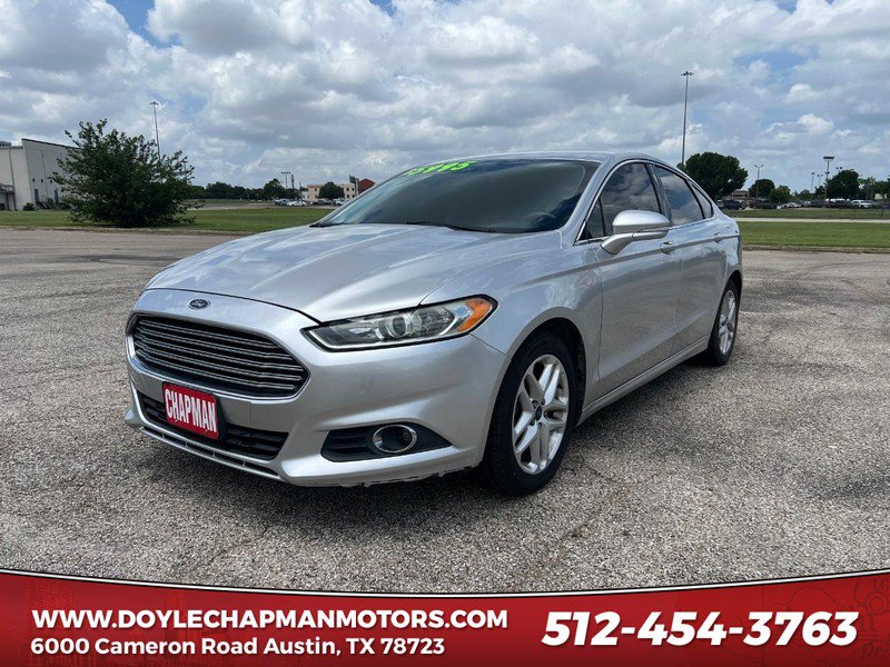 Used 2013 Ford Fusion SE FWD image 1