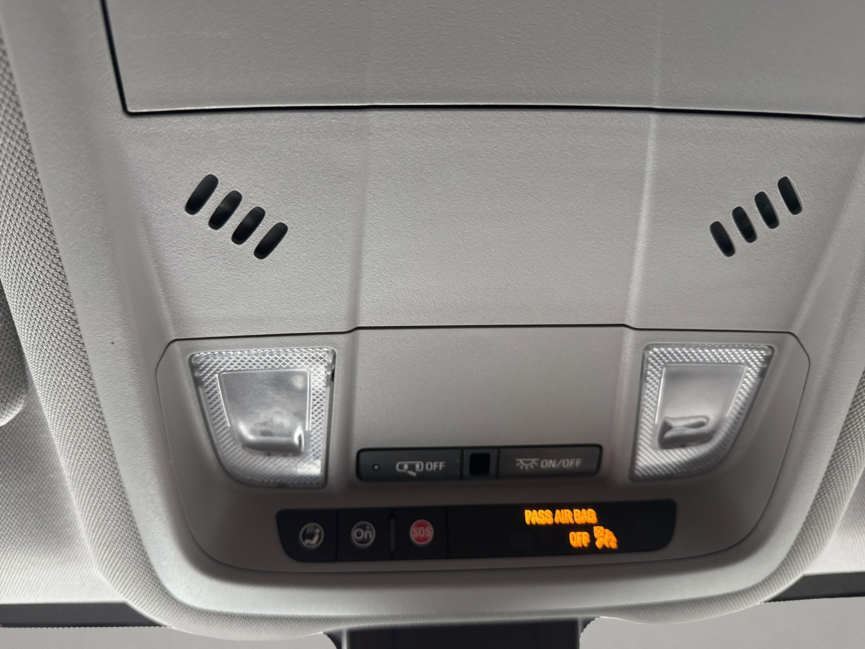 Used 2022 GMC Terrain SLE w/ Driver Convenience Package image 26