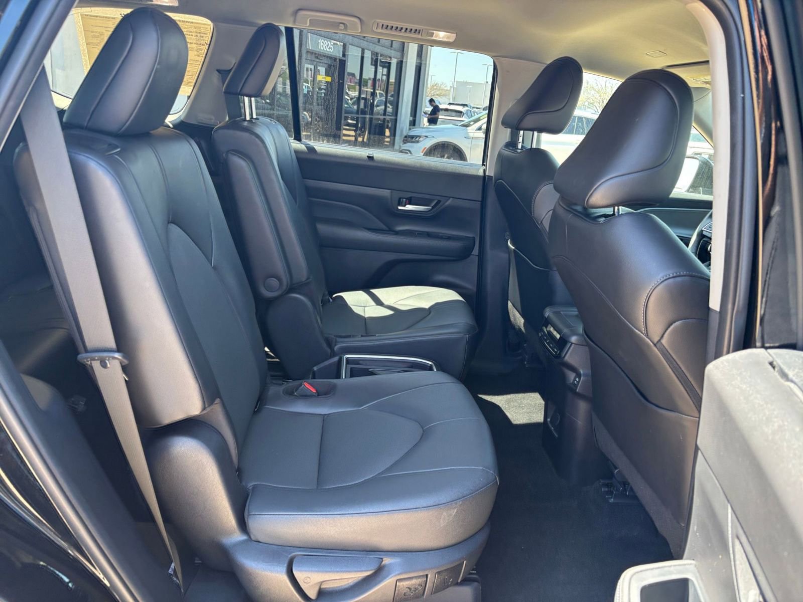 Used 2025 Toyota Grand Highlander FWD image 27