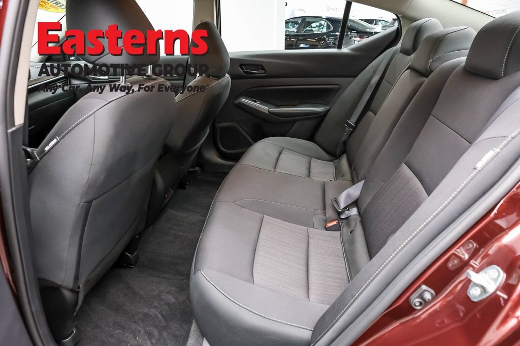 Used 2025 Nissan Altima 2.5 SV AWD/4WD image 21