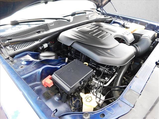 Used 2016 Dodge Challenger SXT w/ Driver Convenience Group RWD image 30