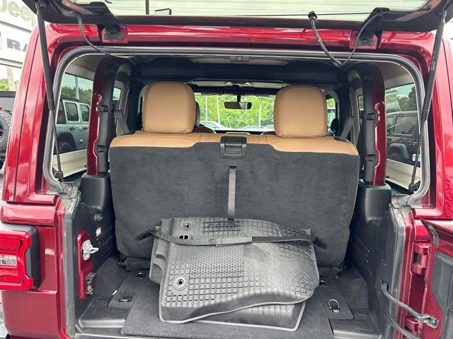 Certified 2021 Jeep Wrangler Rubicon AWD/4WD image 13