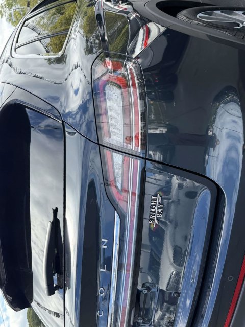 Used 2023 Lincoln Nautilus Reserve AWD/4WD image 6