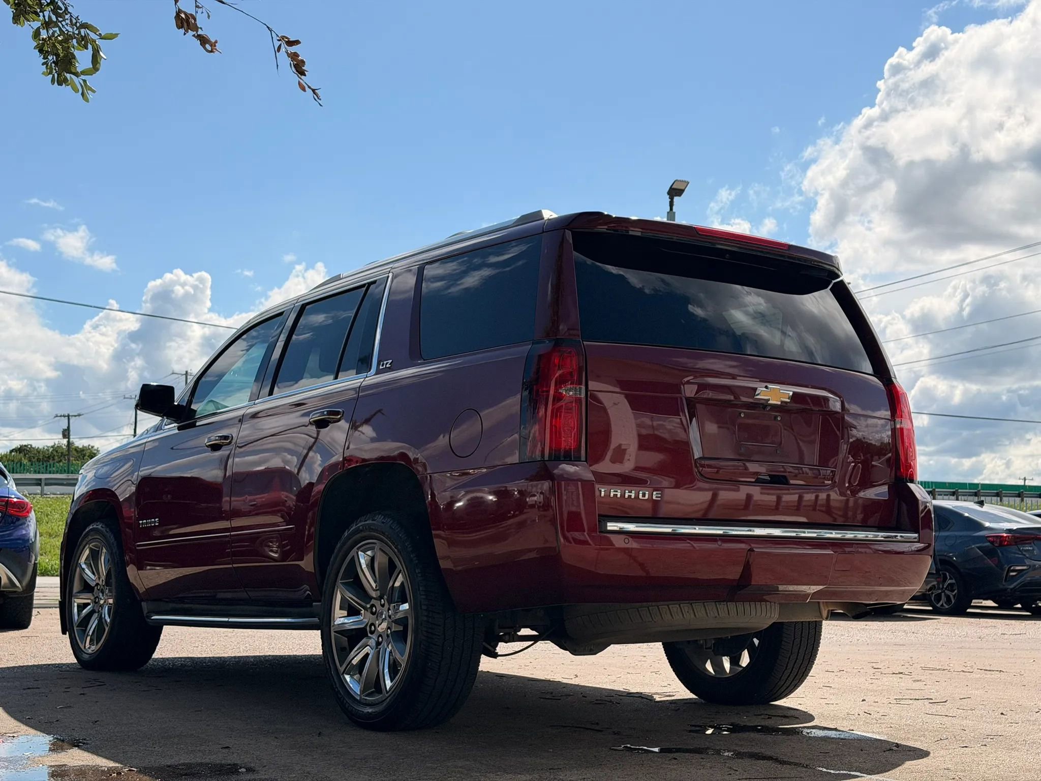 Used 2016 Chevrolet Tahoe LTZ RWD image 5