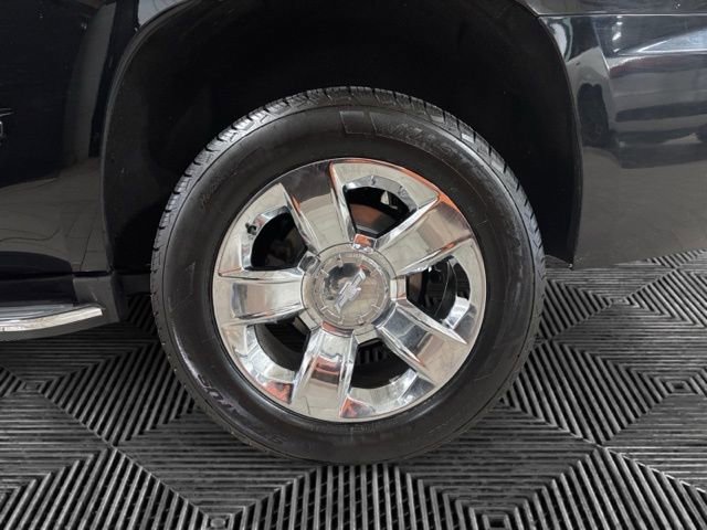 Used 2017 Chevrolet Tahoe Premier AWD/4WD image 30
