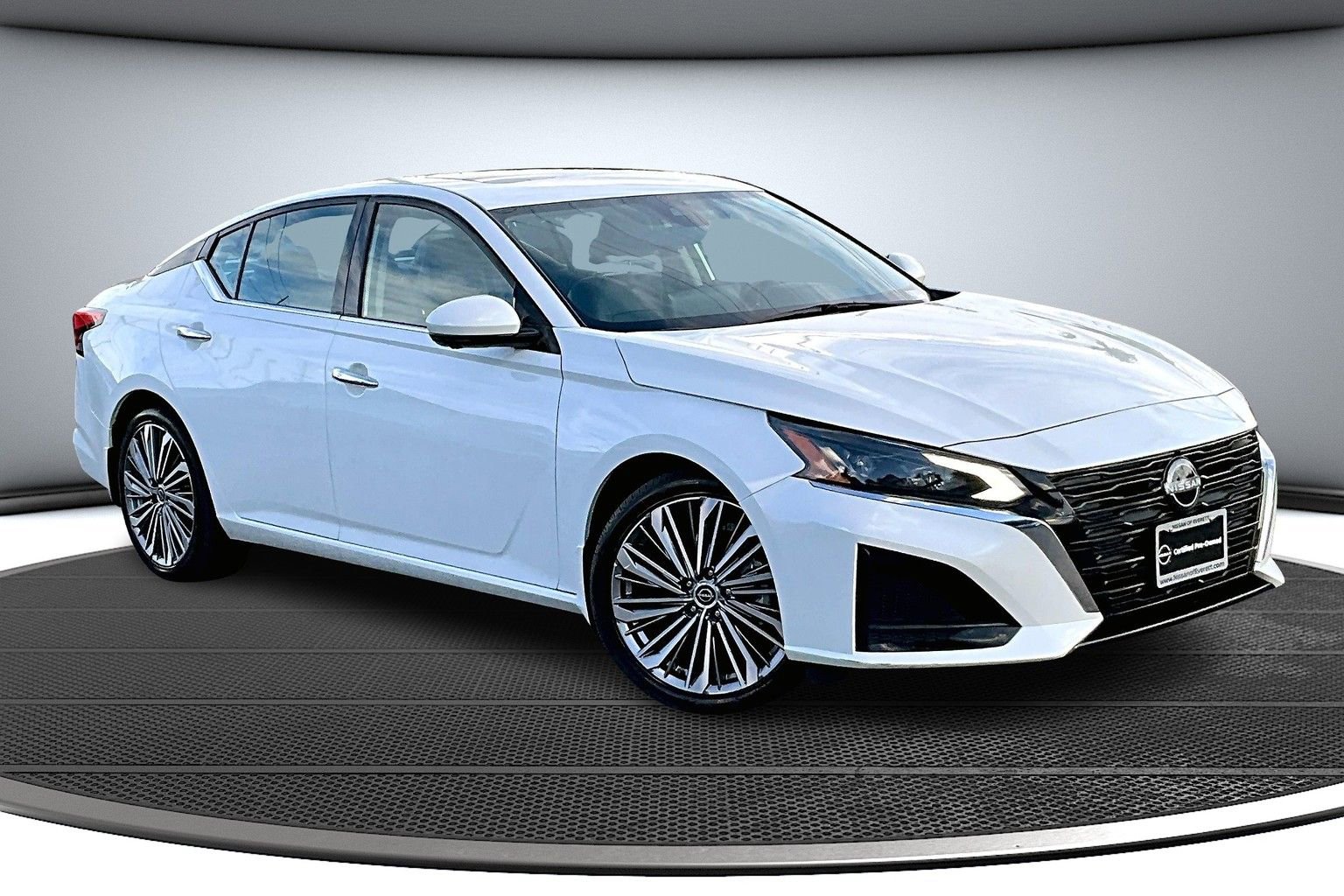 Used 2023 Nissan Altima 2.5 SL